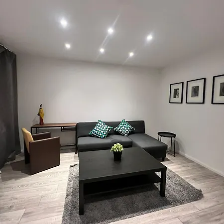 3 Friedrich Ebert Strasse